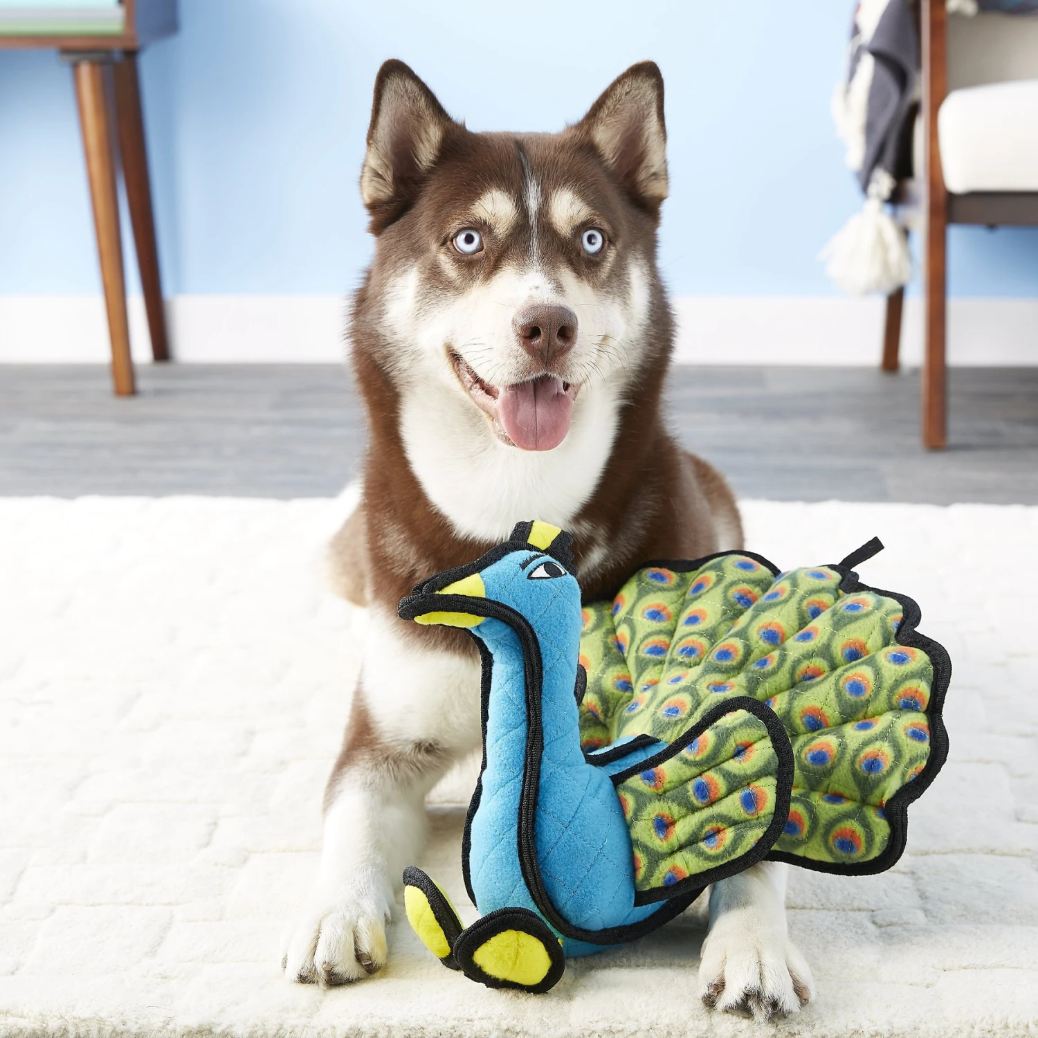 Tuffy's Zoo Peacock Squeaky Plush Dog Toy - Image 4